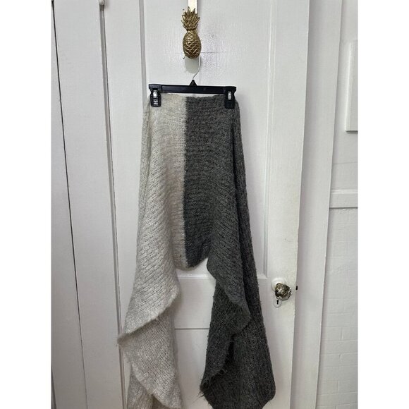 AERIE one size, gray, duo tone, scarf - Picture 1 of 11